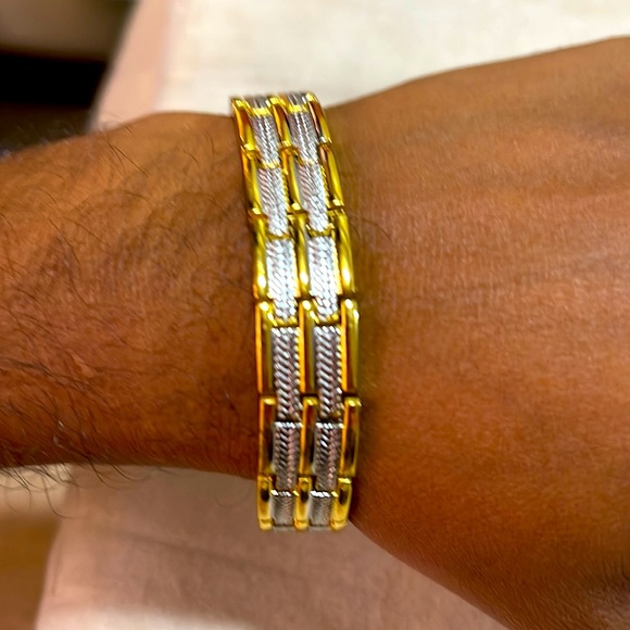 🔵Golden bracelet for Men - Picture 3 of 9